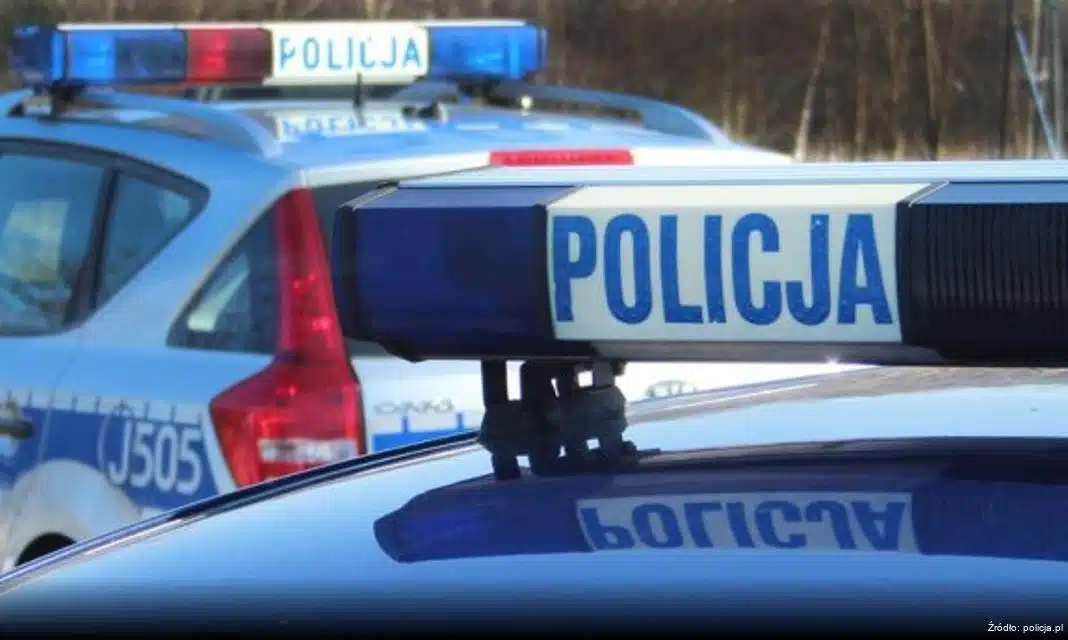 Bezpieczna droga zimą – apel policji do kierowców i pieszych